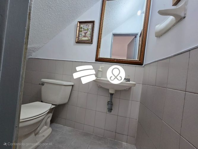 Casa de 5 alcobas en venta en San Bernardo, Medellín, 166 m² · foto 17 de 17