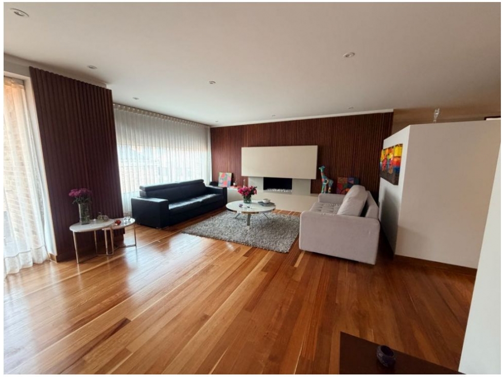 Apartamento en venta en Chico Norte, Bogotá · foto 4 de 14