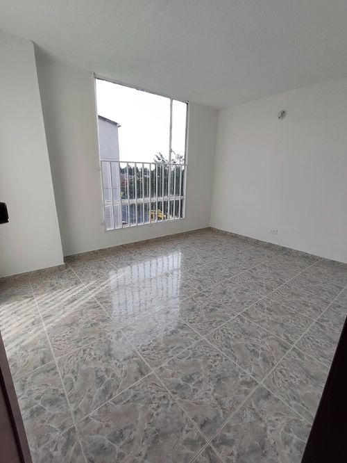 Apartamento de 3 alcobas en venta en Almendros, Bogotá, 47 m² · foto 6 de 11