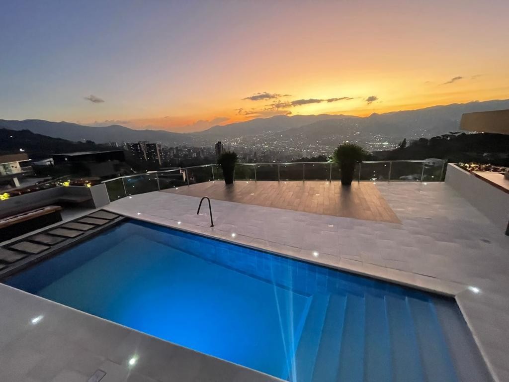 6BR House in Las palmas (600 m²)