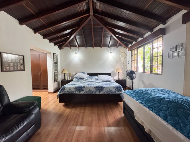 Casa de 4 alcobas en venta en La Españolita, Piedecuesta · foto 13 de 16