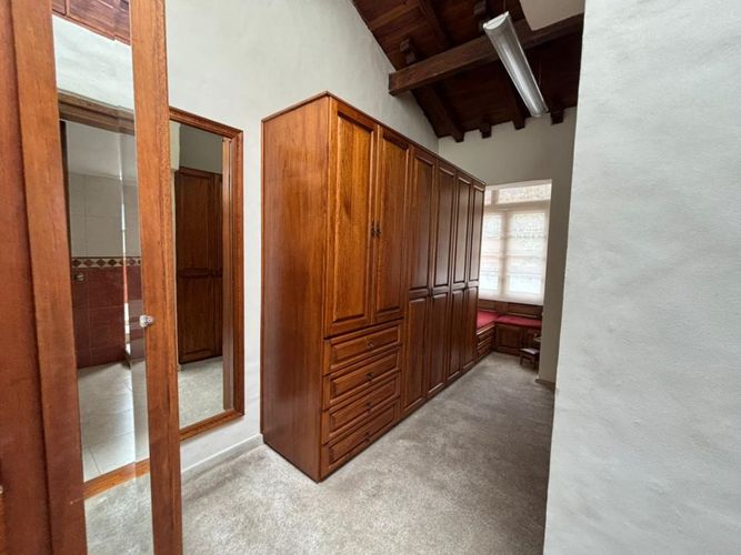 Casa de 5 alcobas en venta en Cerros De Suba, Bogotá, 514 m² · foto 14 de 24