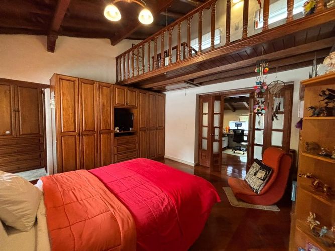 Casa de 5 alcobas en venta en Cerros De Suba, Bogotá, 514 m² · foto 15 de 24