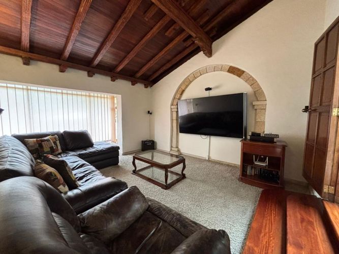Casa de 5 alcobas en venta en Cerros De Suba, Bogotá, 514 m² · foto 17 de 24