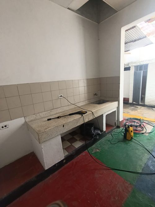 Bodega en venta en Bretaña, Cali, 192 m² · foto 5 de 7