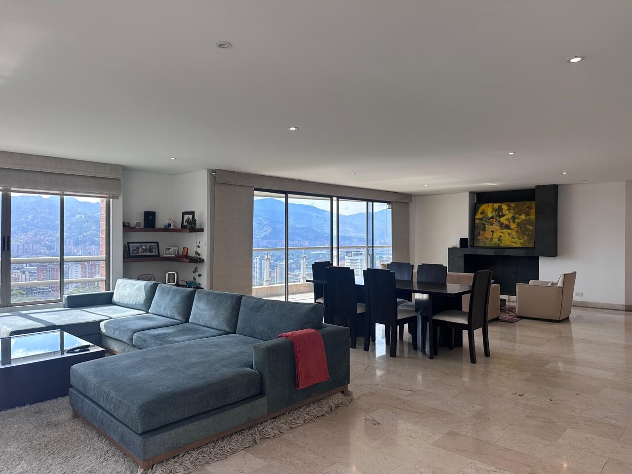 Apartamento en arriendo en El Poblado, Medellín · foto 2 de 20