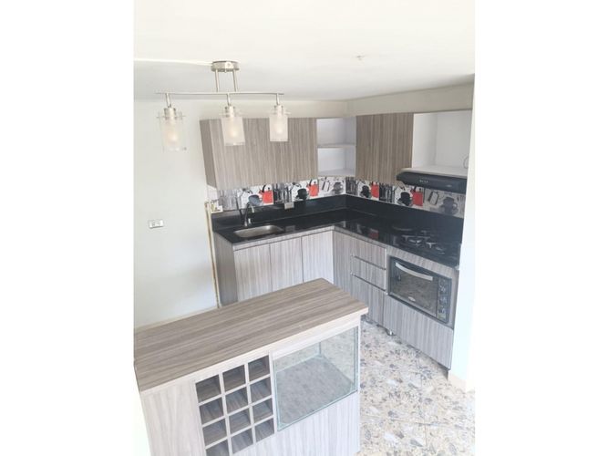 Apartamento de 3 alcobas en venta en Hato Viejo, Bello, 61 m² · foto 3 de 14