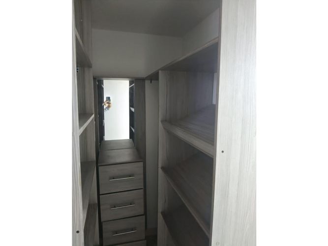 Apartamento de 3 alcobas en venta en Hato Viejo, Bello, 61 m² · foto 4 de 14