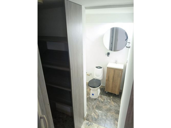 Apartamento de 3 alcobas en venta en Hato Viejo, Bello, 61 m² · foto 6 de 14