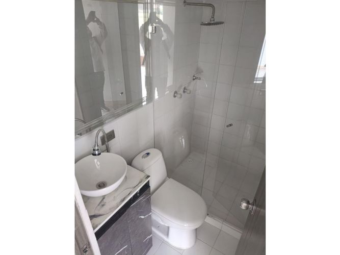 Apartamento de 3 alcobas en venta en Hato Viejo, Bello, 61 m² · foto 10 de 14