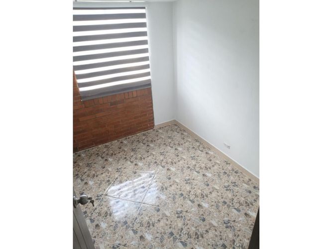 Apartamento de 3 alcobas en venta en Hato Viejo, Bello, 61 m² · foto 12 de 14