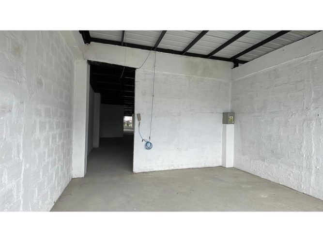 Local en venta en Chipre, Manizales, 249 m² · foto 6 de 10