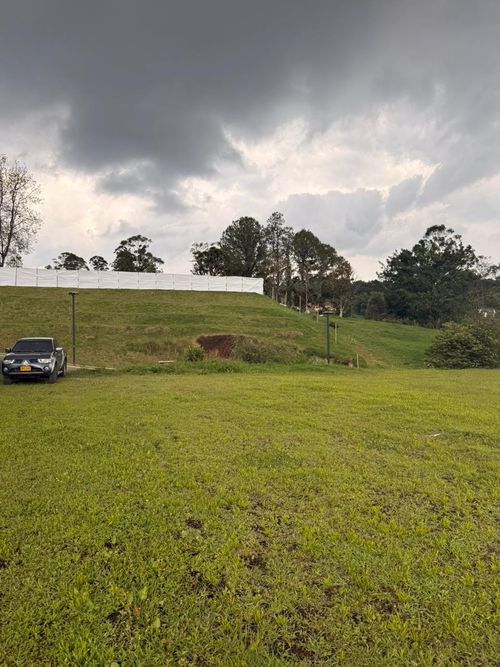 Lote en venta en El Tablazo, Rionegro, 3300 m² · foto 8 de 10