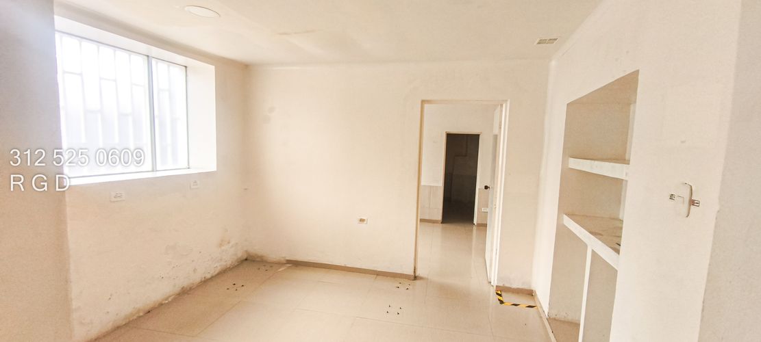 Casa de 3 alcobas en venta en Centro Tocancipá, Tocancipá, 208 m² · foto 4 de 14