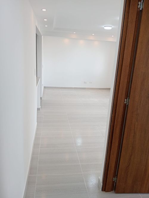 Apartamento de 2 alcobas en venta en La Prosperidad, Madrid, 52 m² · foto 5 de 16