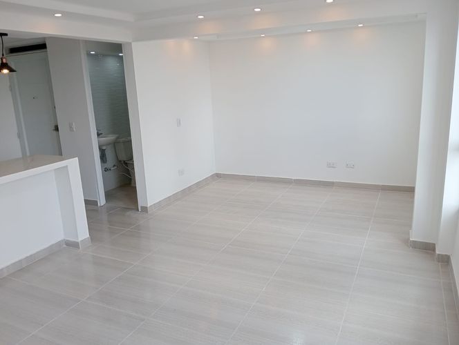 Apartamento de 2 alcobas en venta en La Prosperidad, Madrid, 52 m² · foto 7 de 16