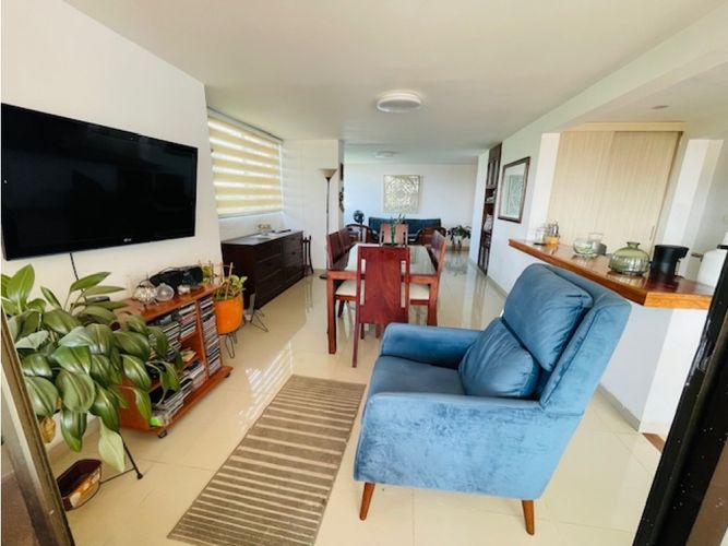 Apartamento de 3 alcobas en venta en El Refugio, Cali, 98 m² · foto 4 de 18