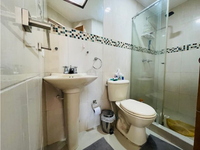 Apartamento de 3 alcobas en venta en El Refugio, Cali, 98 m² · foto 13 de 18