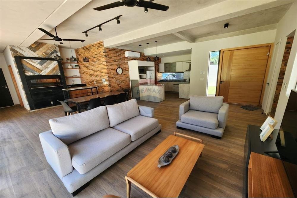 EN VENTA CASA AMOBLADA EN SAN BERNARDINO ZONA SAN BERNARDINO COUNTRY CLUB — foto 2
