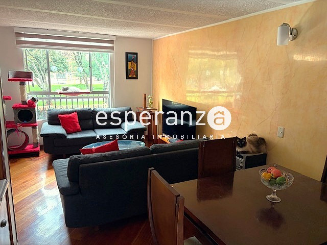 Casa en venta en Villas De Aranjuez, Bogotá · foto 3 de 21