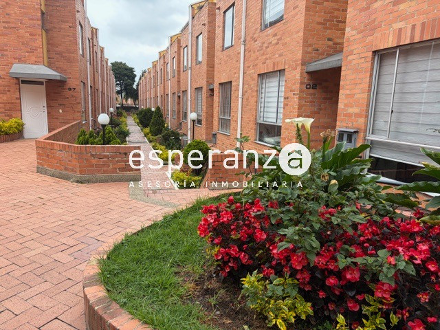 Casa en venta en Villas De Aranjuez, Bogotá · foto 21 de 21