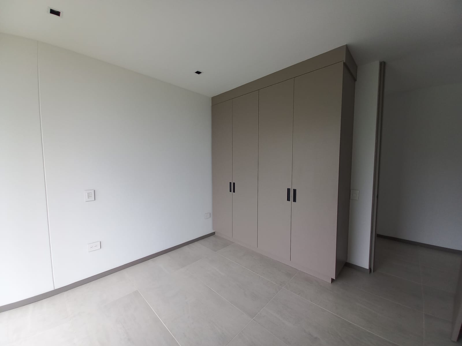 Apartamento en venta en Pinares, Pereira · foto 14 de 23