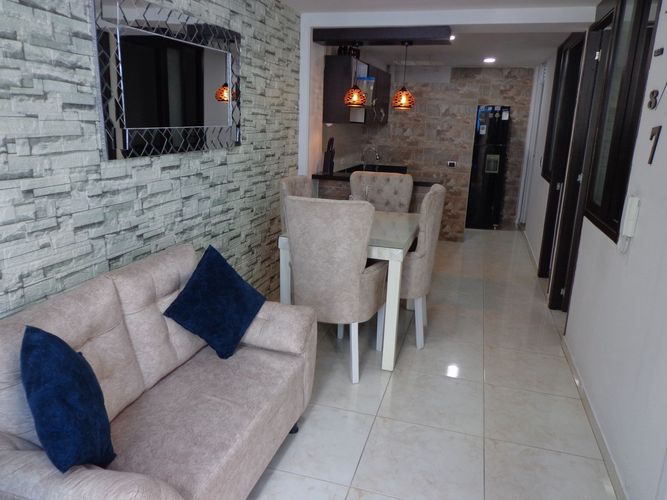 Apartamento de 3 alcobas en venta en Puerto Madero, Girón, 78 m² · foto 3 de 19