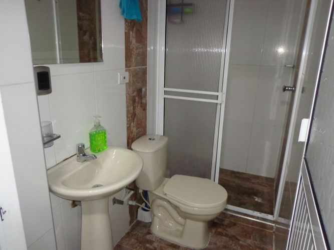 Apartamento de 3 alcobas en venta en Puerto Madero, Girón, 78 m² · foto 10 de 19