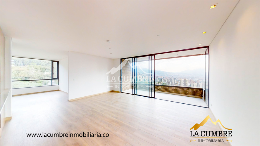 Apartamento de 3 alcobas en venta en Altos Del Poblado, Medellín, 140 m² · foto 2 de 12