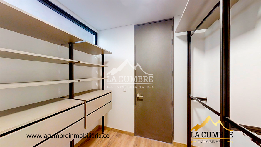 Apartamento de 3 alcobas en venta en Altos Del Poblado, Medellín, 140 m² · foto 11 de 12