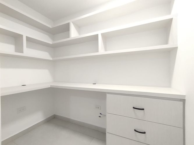 Apartamento de 3 alcobas en arriendo en El Poblado, Envigado, 115 m² · foto 6 de 20