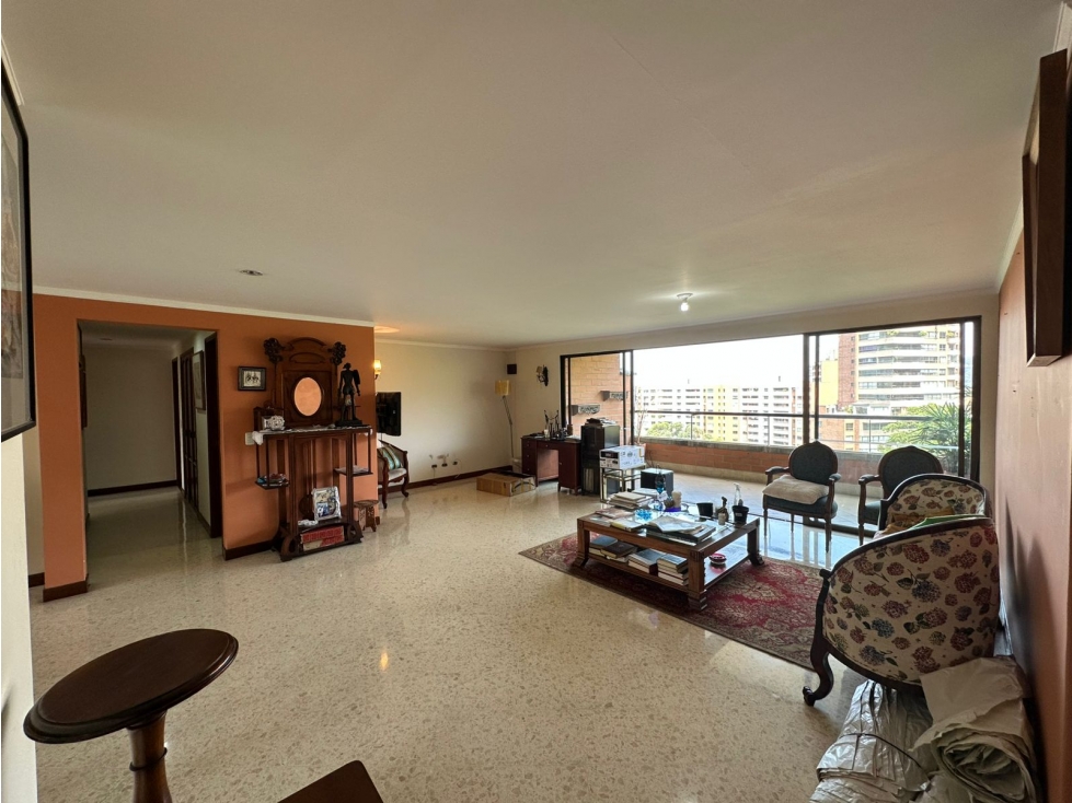 Apartment for sale in El tesoro, Medellín