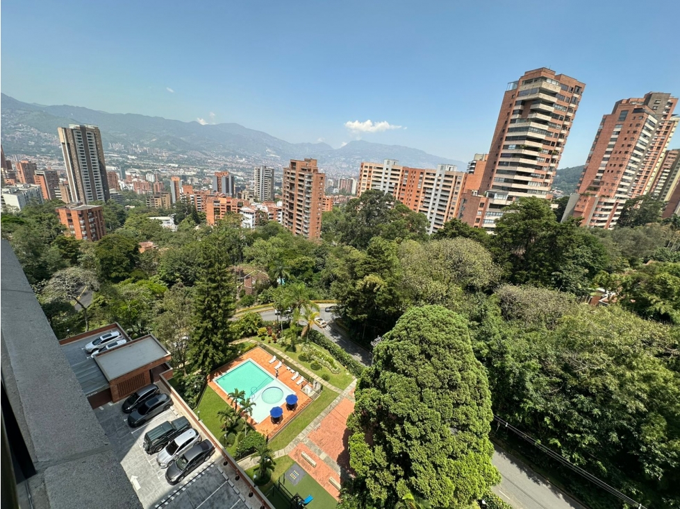 Apartment for sale in El tesoro, Medellín 4