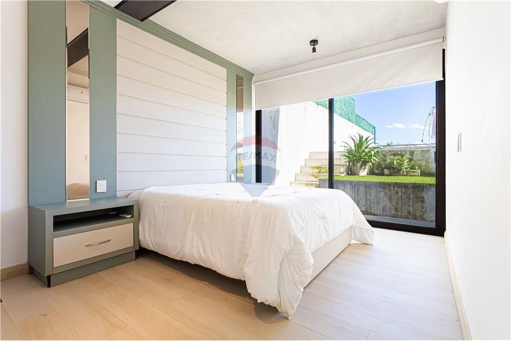 DÚPLEX PREMIUM CON LA MEJOR VISTA DE SANBER EN VENTA — foto 3