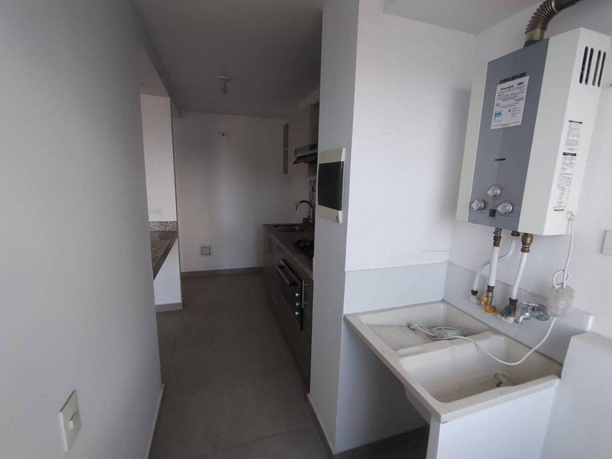 Apartamento en venta en Castilla, Bogotá · foto 5 de 23