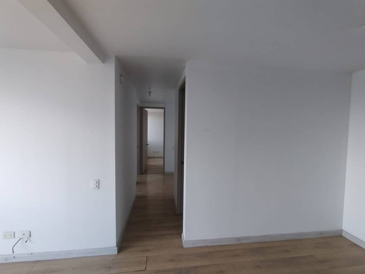 Apartamento en venta en Castilla, Bogotá · foto 14 de 23