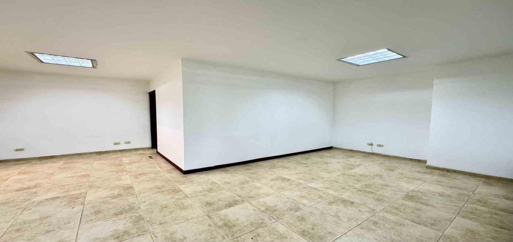Oficina en venta en Sector Plaza De Bolivar, Pereira, 35 m² · foto 8 de 9