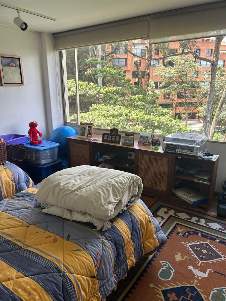 Apartamento en venta en Los Rosales, Bogotá · foto 4 de 7