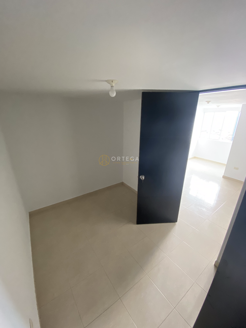 Apartamento de 1 alcoba en venta en Comuneros, Bucaramanga, 38 m² · foto 8 de 11