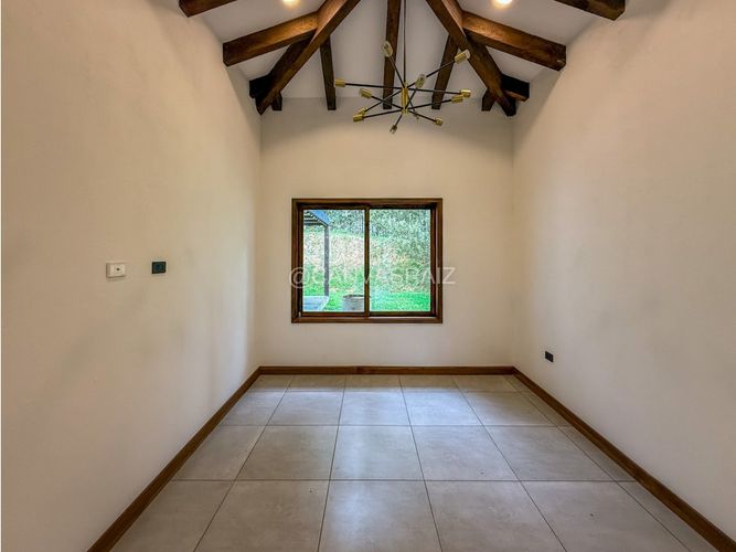 Casa de 4 alcobas en venta en Quirama, El Carmen de Viboral, 360 m² · foto 14 de 24
