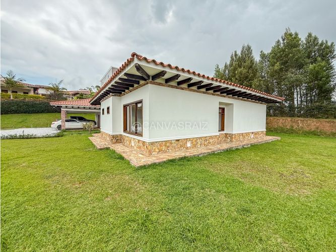 Casa de 4 alcobas en venta en Quirama, El Carmen de Viboral, 360 m² · foto 23 de 24