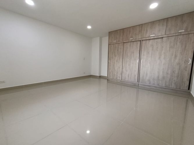 Apartamento de 3 alcobas en arriendo en La Castellana, Medellín, 134 m² · foto 7 de 20