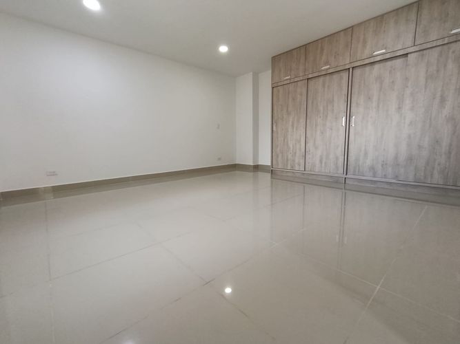Apartamento de 3 alcobas en arriendo en La Castellana, Medellín, 134 m² · foto 9 de 20