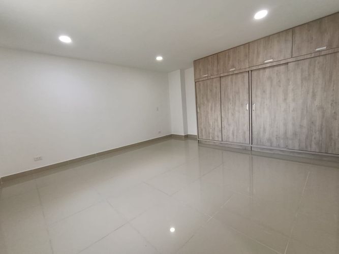 Apartamento de 3 alcobas en arriendo en La Castellana, Medellín, 134 m² · foto 11 de 20
