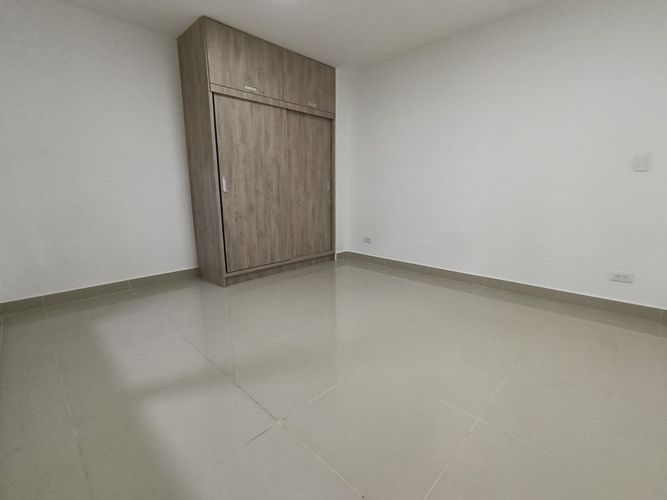 Apartamento de 3 alcobas en arriendo en La Castellana, Medellín, 134 m² · foto 12 de 20