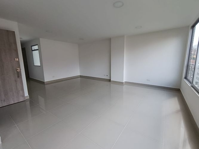 Apartamento de 3 alcobas en arriendo en La Castellana, Medellín, 134 m² · foto 15 de 20