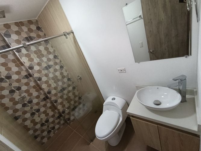 Apartamento de 3 alcobas en arriendo en La Castellana, Medellín, 134 m² · foto 16 de 20