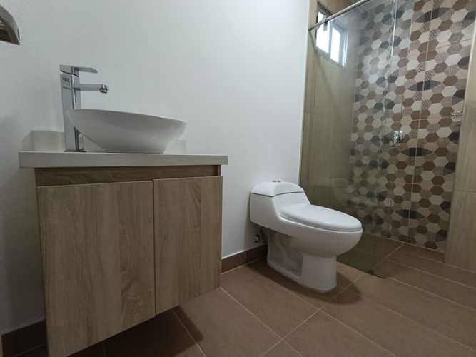 Apartamento de 3 alcobas en arriendo en La Castellana, Medellín, 134 m² · foto 20 de 20