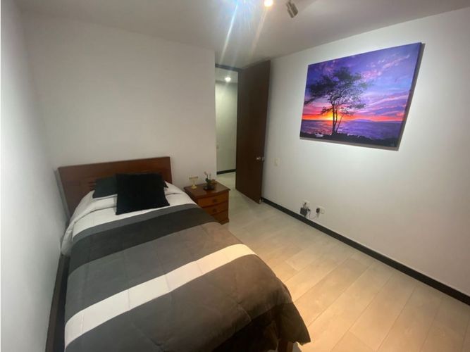 Apartamento de 3 alcobas en venta en Centro Comercial Parque La Colina, Bogotá, 97 m² · foto 12 de 24
