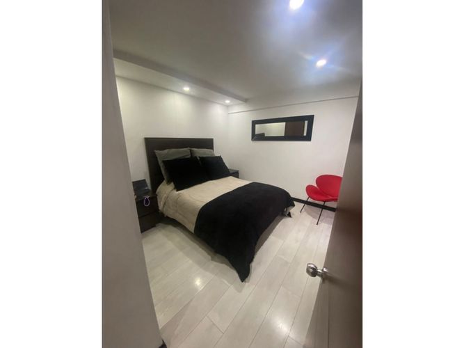 Apartamento de 3 alcobas en venta en Centro Comercial Parque La Colina, Bogotá, 97 m² · foto 15 de 24